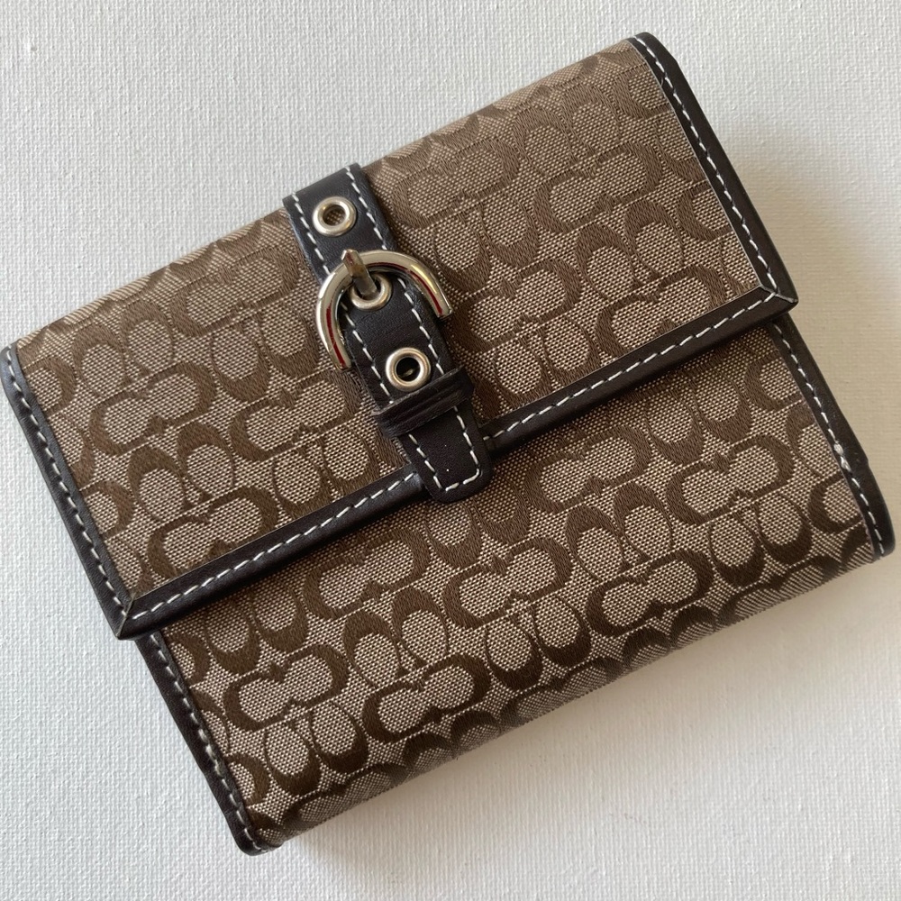 NEW Coach brown logo wallet